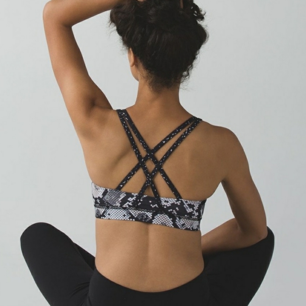 Lululemon Energy Bra Ziggy Snake Gray, Black Light Pink. Strappy Back. Size 8.